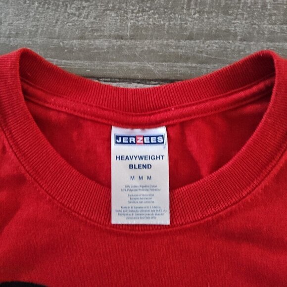 Jerzees Disney Daddy Men’s T-Shirt Size Medium Heavyweight Blend Red Mickey - Picture 6 of 8